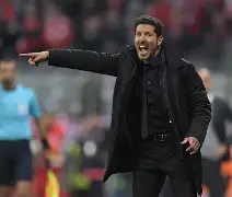 FLY鏖战NS，Jankos团战一打五宿命之战半决赛，锁定晋级资格