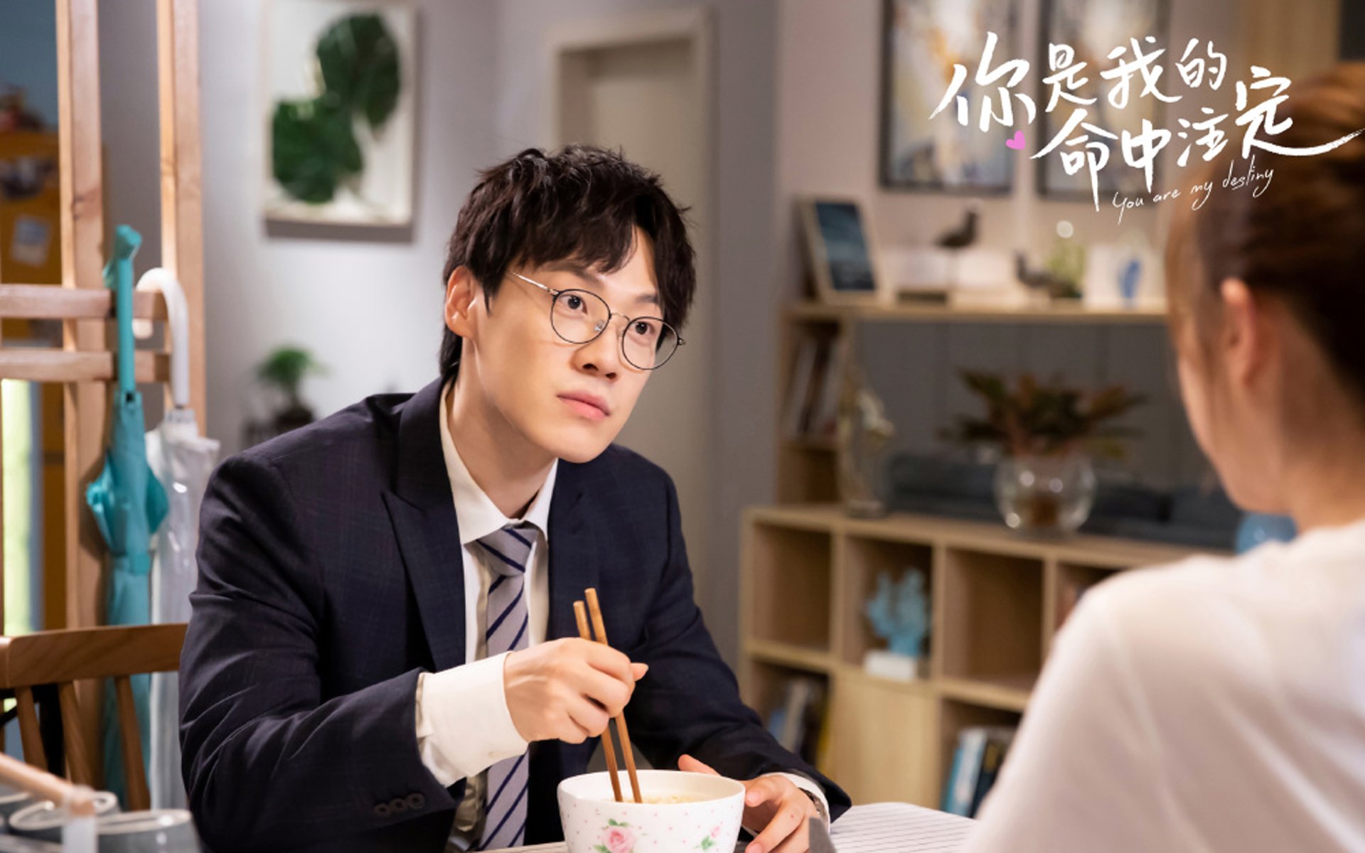 数据游戏的冰冷与英雄之血的滚烫,当比利时用团队足球压制秘鲁,内马尔在另一片战场接管了排名争夺战