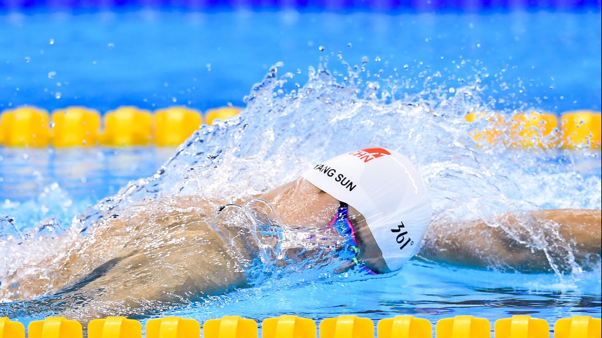 马刺提前终结悬念热火，爱德华兹彻底打爆防线，一场新生代对旧秩序的暴力宣言