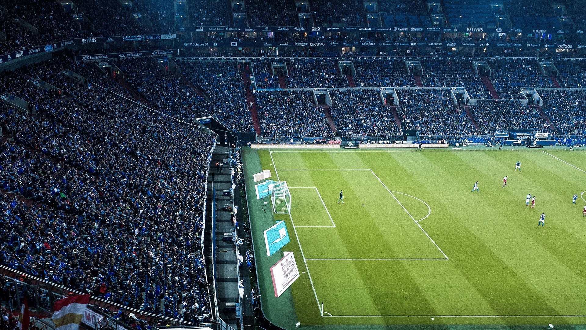 宿命博弈，雄鹿铁索横江，布克利刃出鞘，两代分卫的无声硝烟